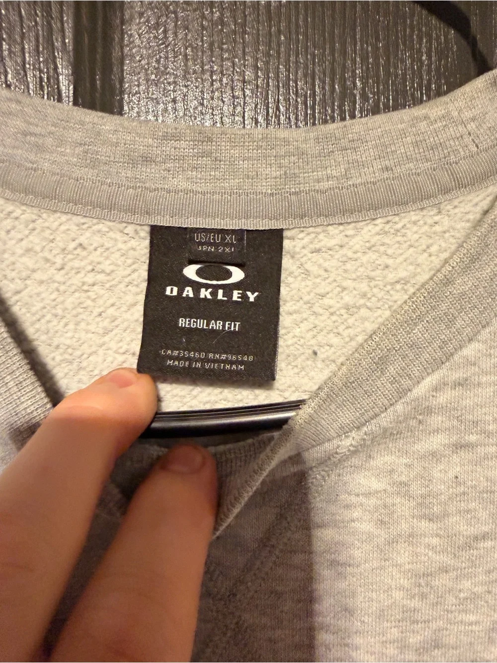Oakley Light Gray Crewneck Sweatshirt with Logo Tag